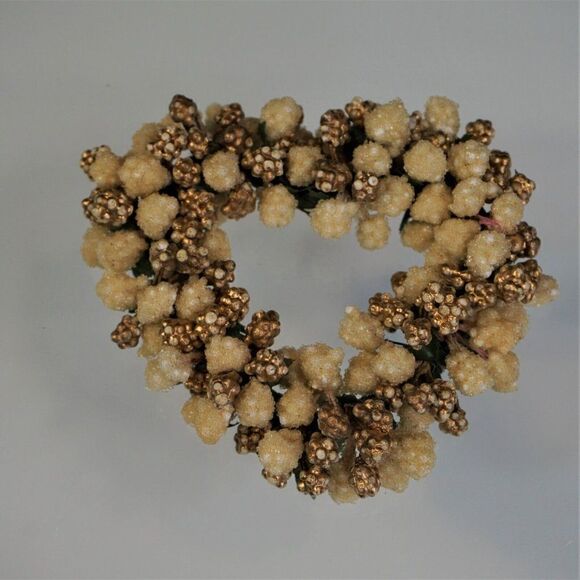 Christmas Candle Ring Frosted Gold Glitter Heart Shaped Holiday Decor - Picture 1 of 5